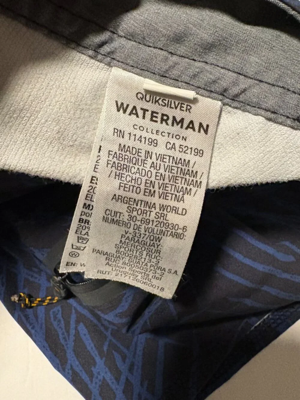 Quiksilver Waterman Collection men's swim trunks board shorts size 36
